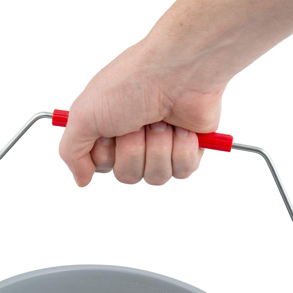 14-Quart Heavy-Duty BRUTE Round Bucket